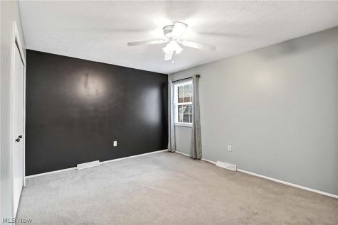 2823 Pease Drive Rocky River OH 44116