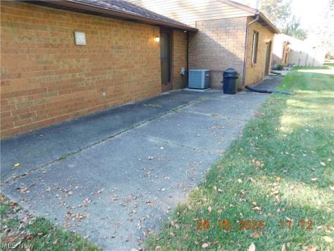 307 Guys Run Road Akron OH 44319