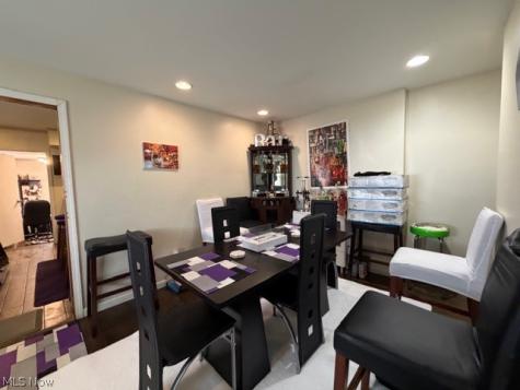 1464 E 250th Street Euclid OH 44117