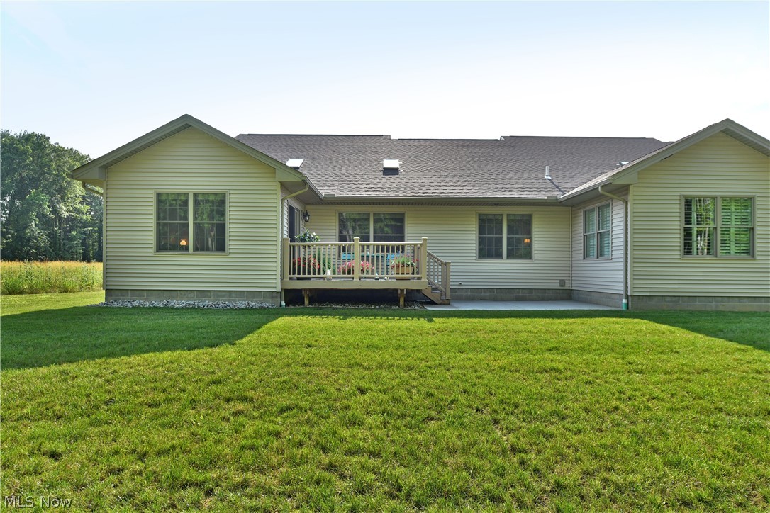 12 Bayview Circle Cortland OH 44410
