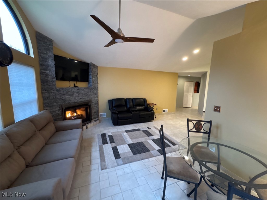 3850 Northwoods Court NE Warren OH 44483