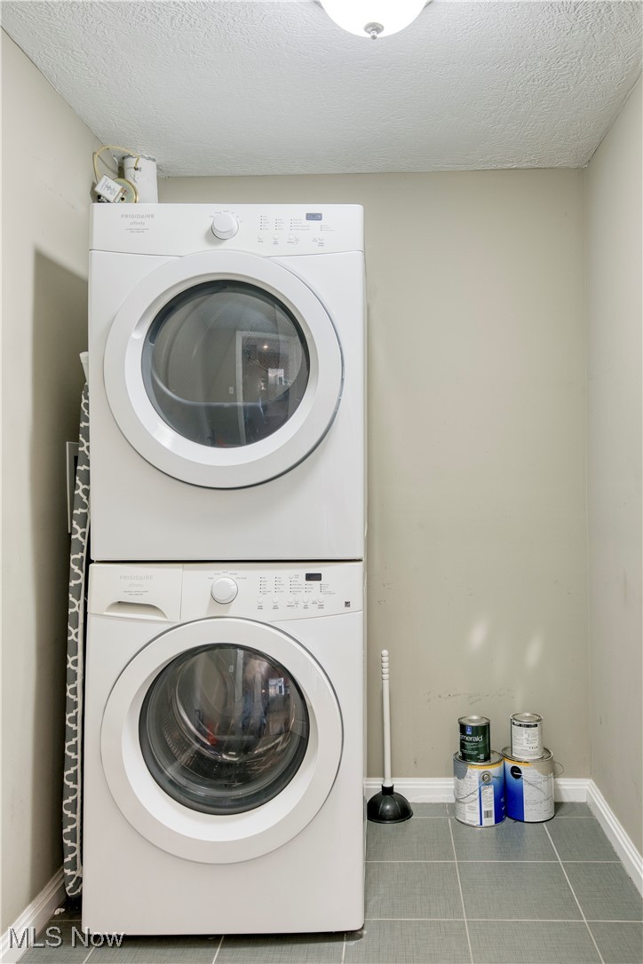 1237 Washington Avenue Cleveland OH 44113