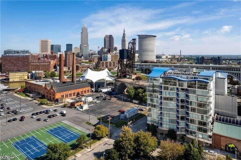 1237 Washington Avenue Cleveland OH 44113