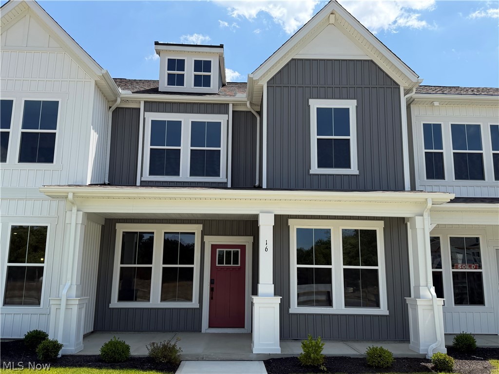 16 Paige Lane Hudson OH 44236