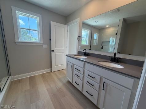 16 Paige Lane Hudson OH 44236