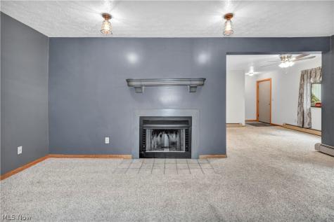 2163 Pinebrook Trail Cuyahoga Falls OH 44223