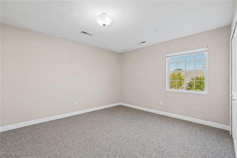 2885 Pease Drive Rocky River OH 44116