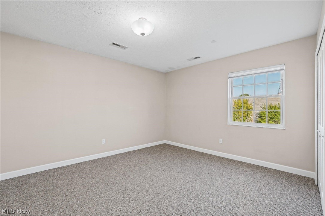 2885 Pease Drive Rocky River OH 44116