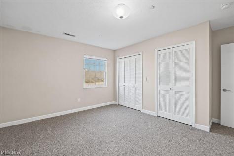 2885 Pease Drive Rocky River OH 44116