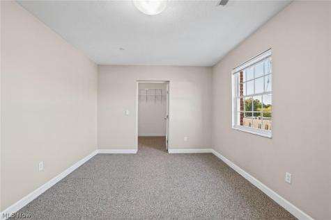 2885 Pease Drive Rocky River OH 44116