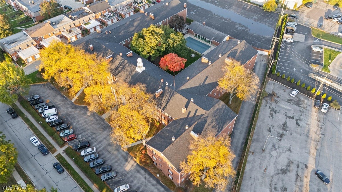 2885 Pease Drive Rocky River OH 44116