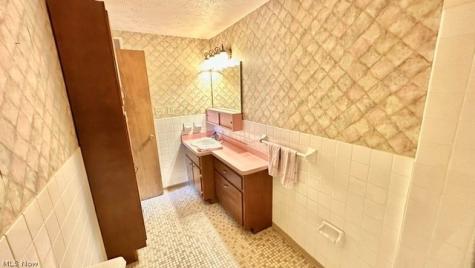 3400 Wooster Road Rocky River OH 44116