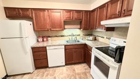 3400 Wooster Road Rocky River OH 44116