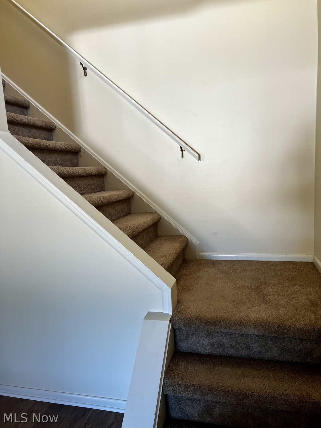 4312 Hyde Park North Olmsted OH 44070