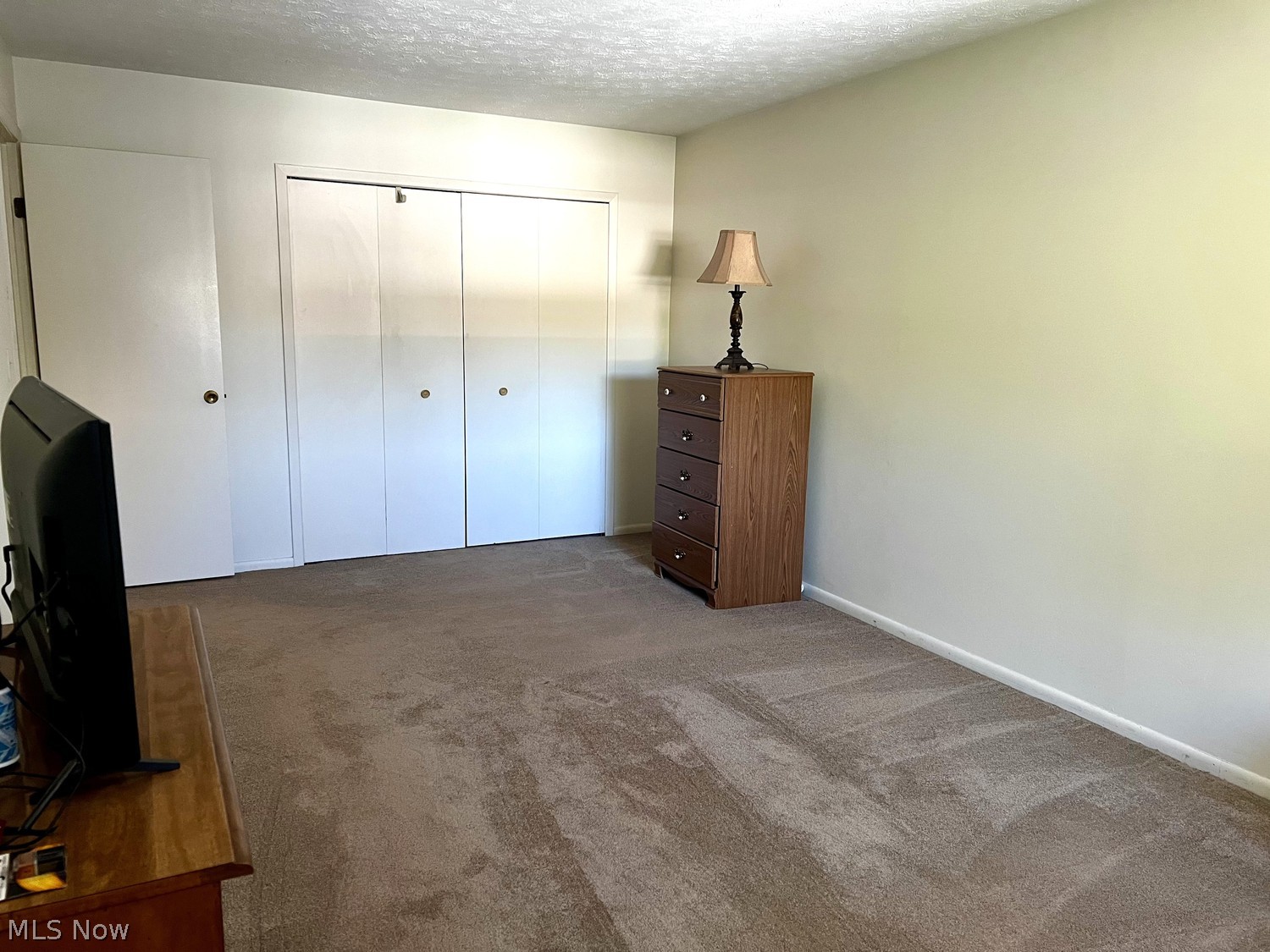 4312 Hyde Park North Olmsted OH 44070