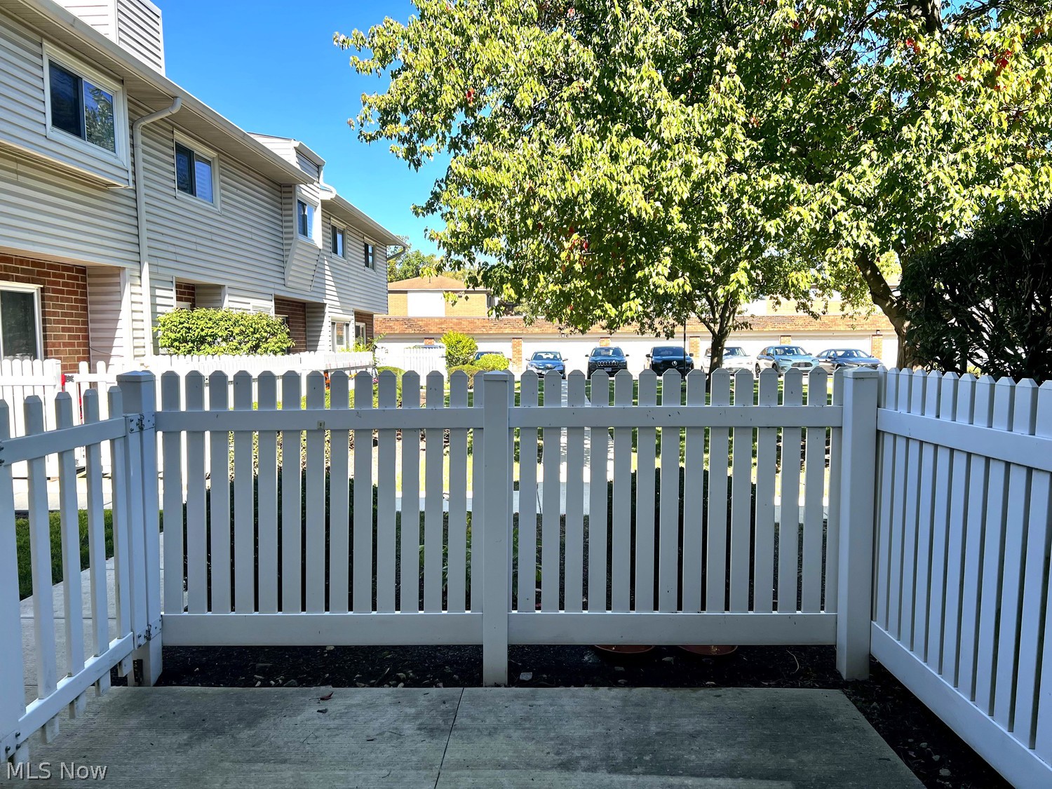 4312 Hyde Park North Olmsted OH 44070