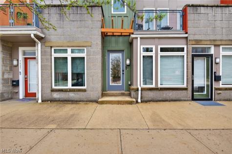 7429 Battery Park Boulevard Cleveland OH 44102