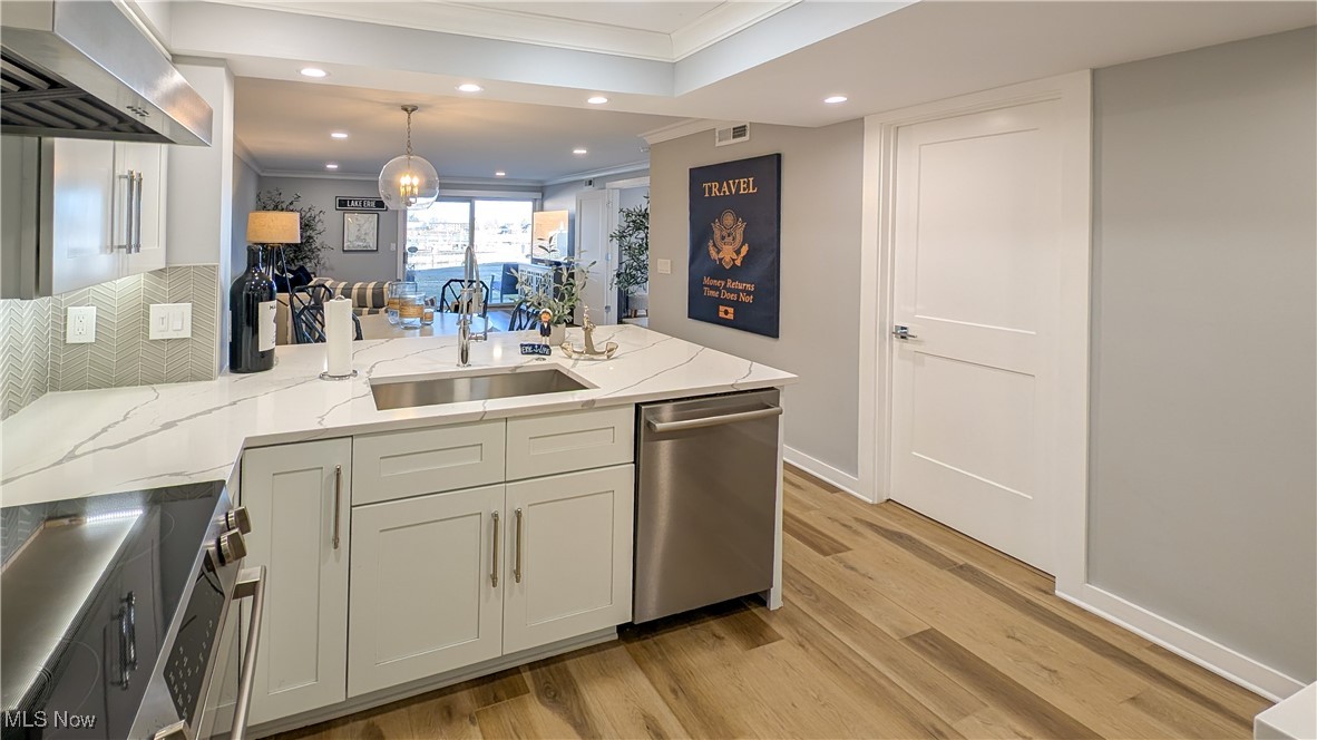 22 Marina Point Drive Sandusky OH 44870