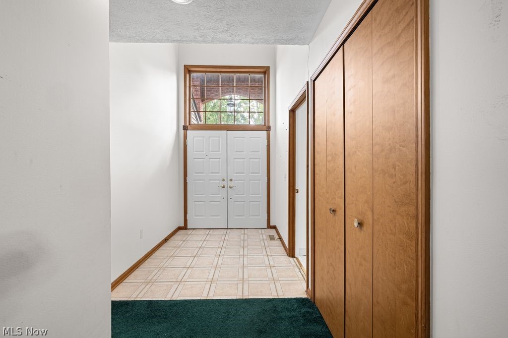 5243 Parkhurst Drive Sheffield OH 44054