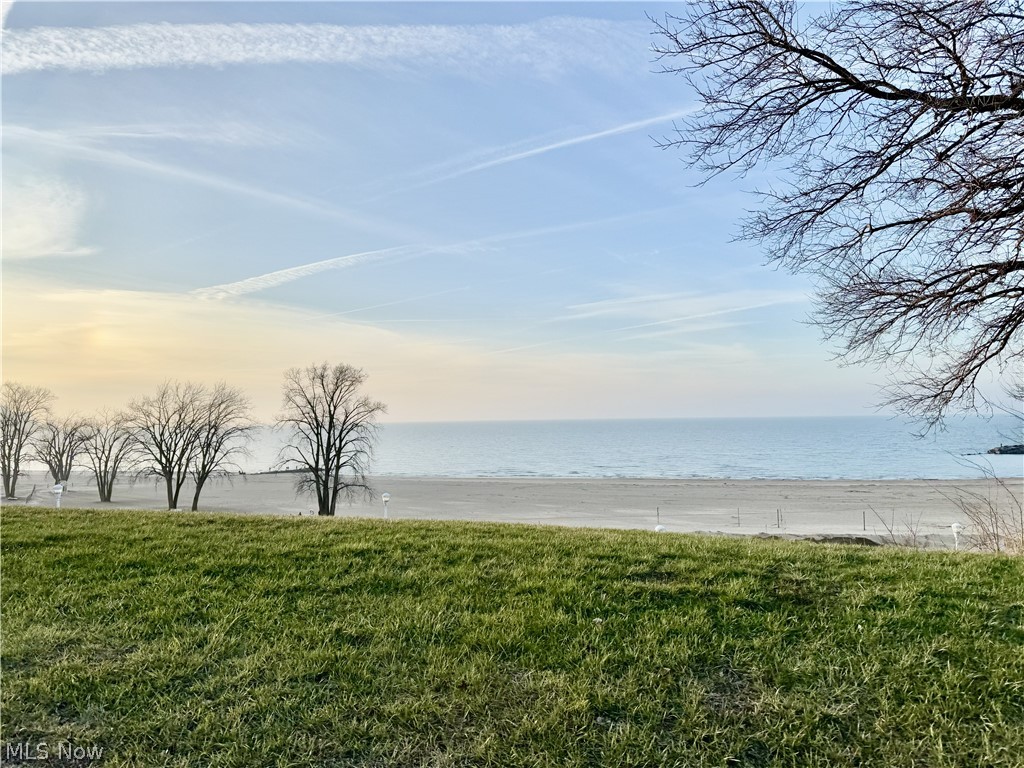 1257 W 76th Street Cleveland OH 44102