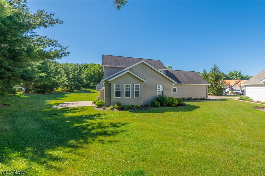 8845 Ashlyn Court Olmsted Falls OH 44138