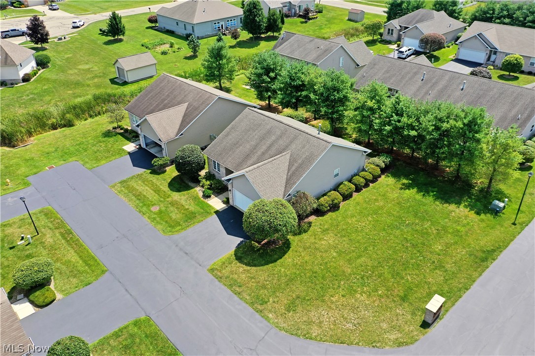 7 Danbury Court NW Warren OH 44481