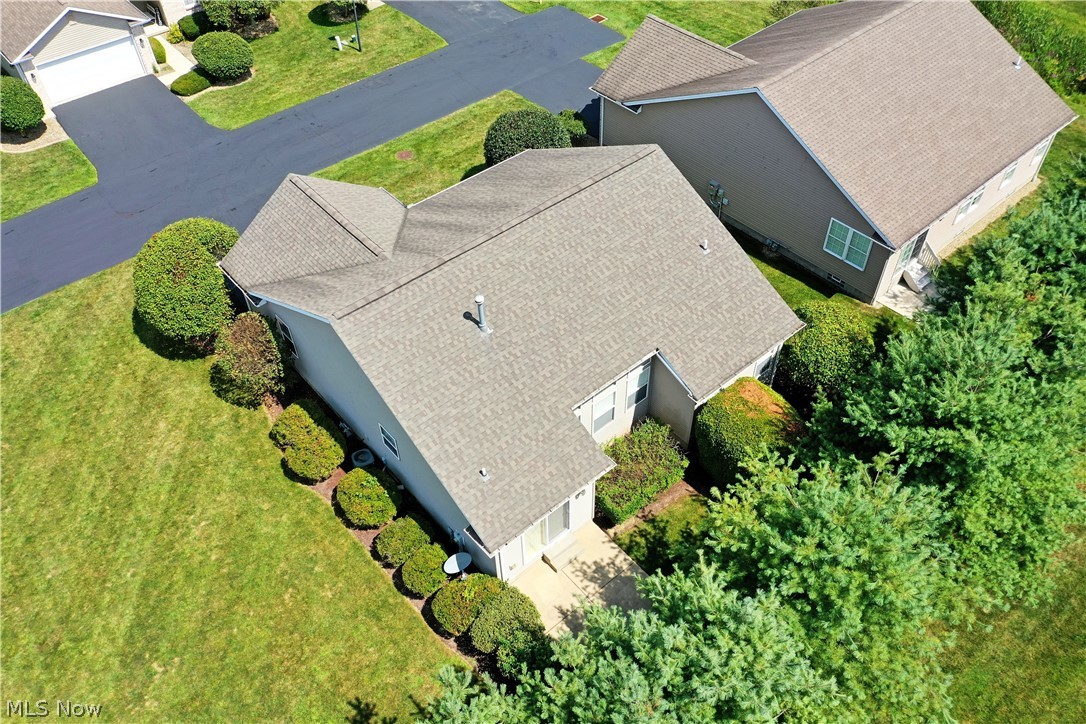 7 Danbury Court NW Warren OH 44481