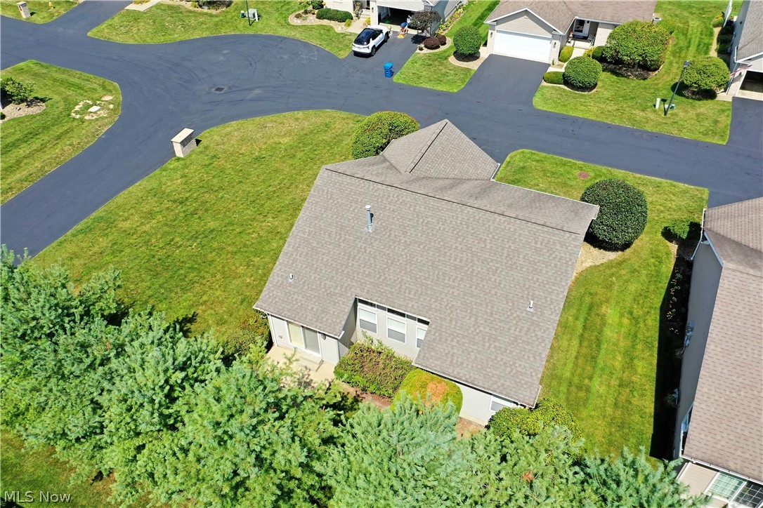 7 Danbury Court NW Warren OH 44481
