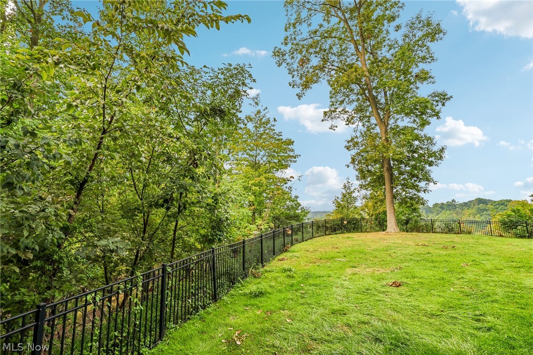 18875 Riversouth Terrace Fairview Park OH 44126