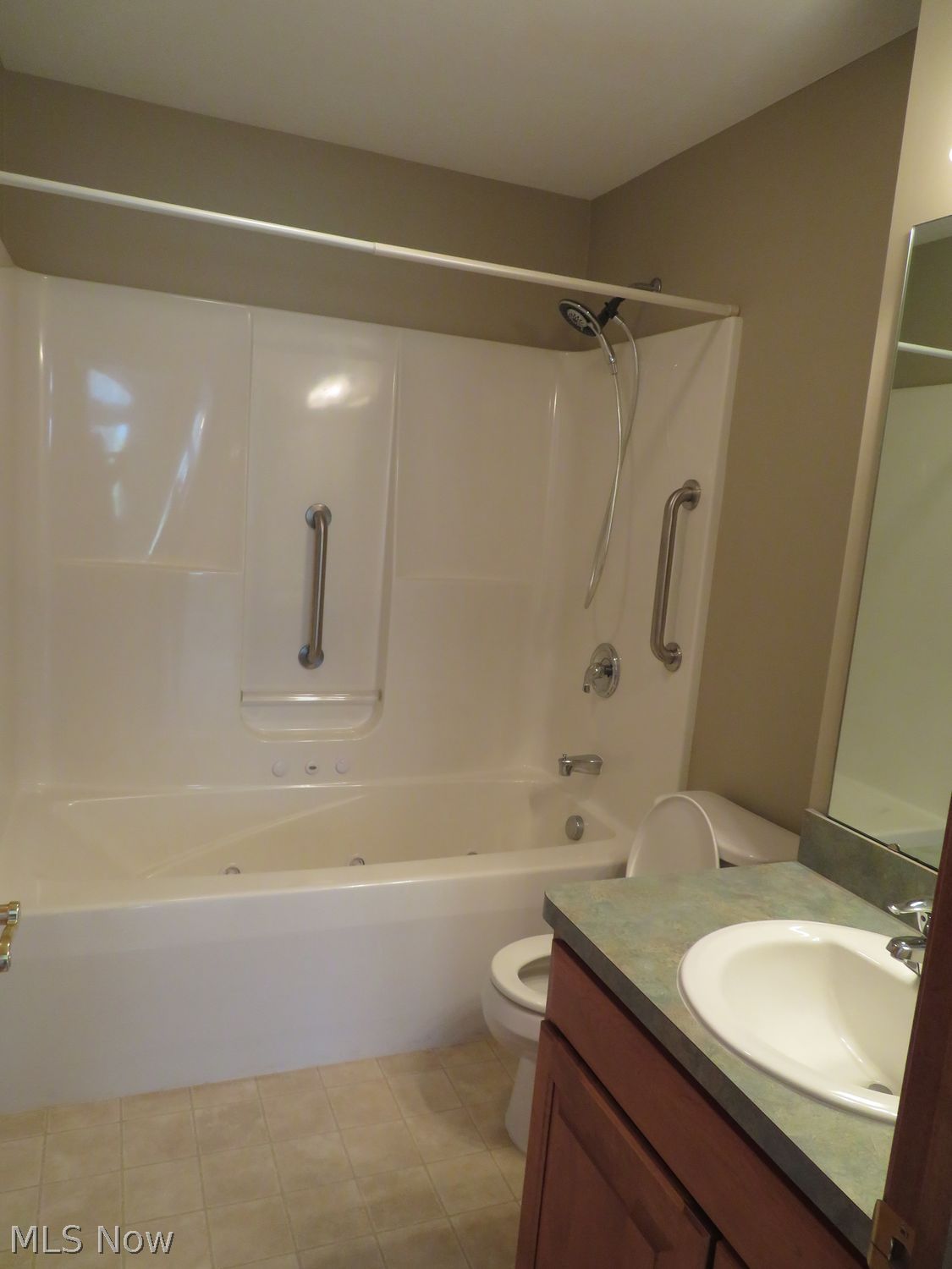 1763 Blackberry Lane Orrville OH 44667