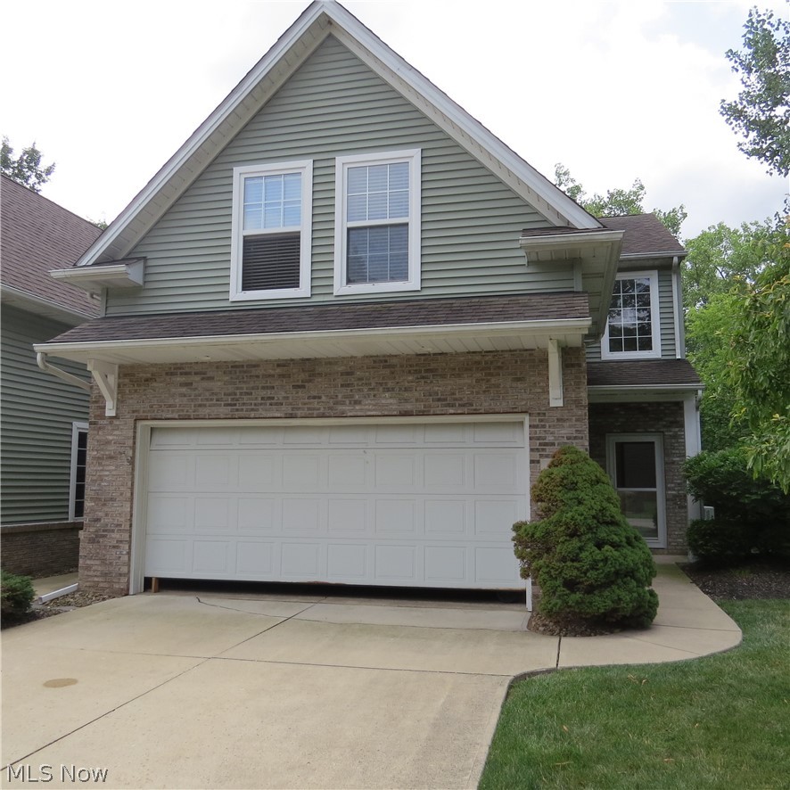 110 Stoneybrook Drive Elyria OH 44035