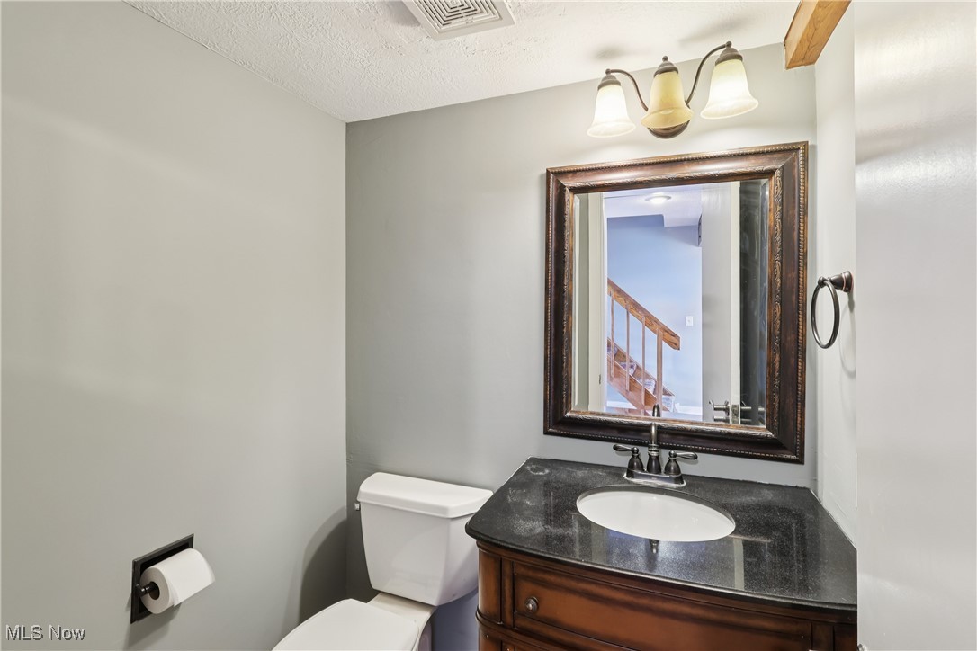 3201 Mariners Island Drive NW Canton OH 44708