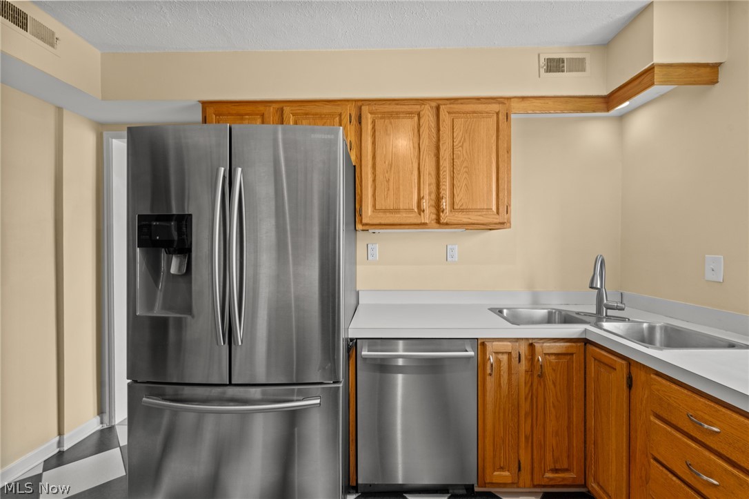 13700 Shaker Boulevard Cleveland OH 44120