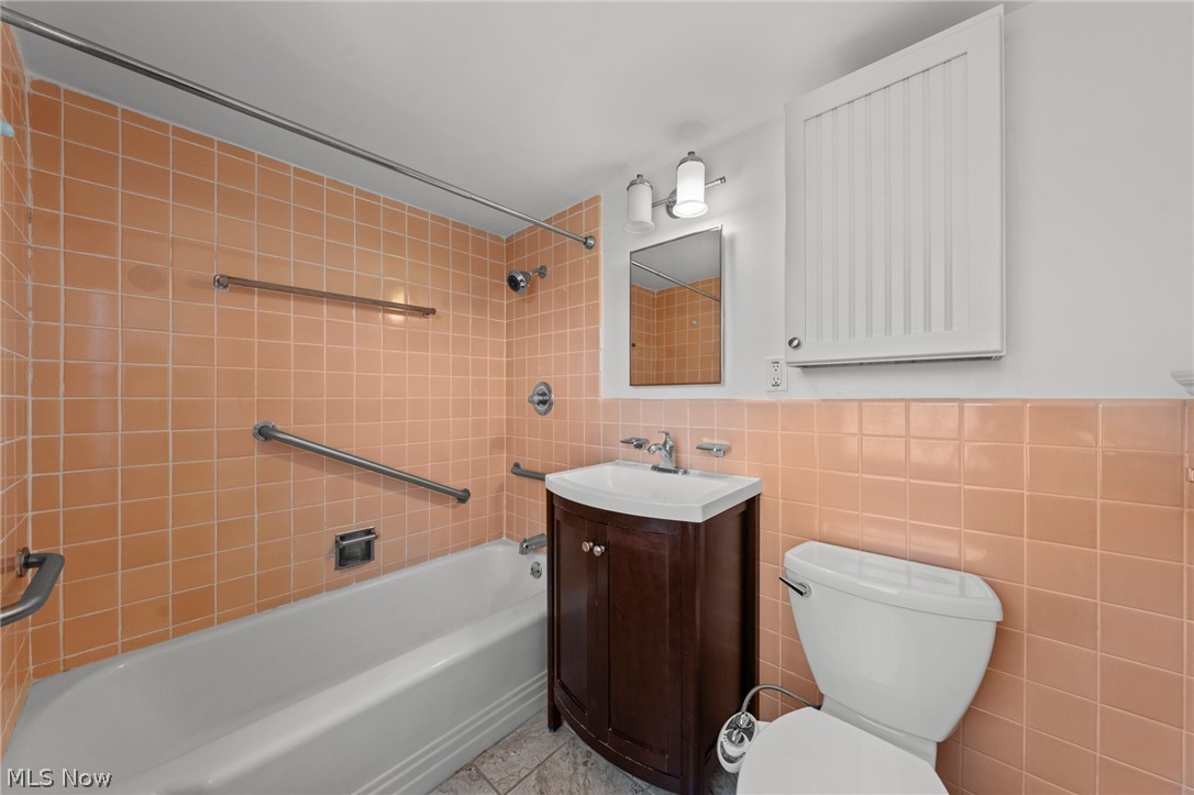 13700 Shaker Boulevard Cleveland OH 44120