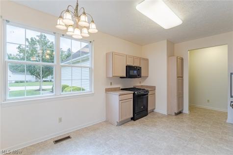 8757 Roberts Court Olmsted Falls OH 44138