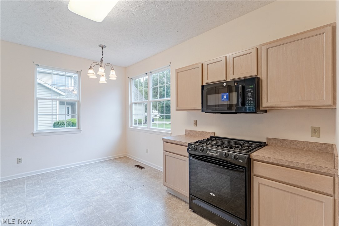 8757 Roberts Court Olmsted Falls OH 44138