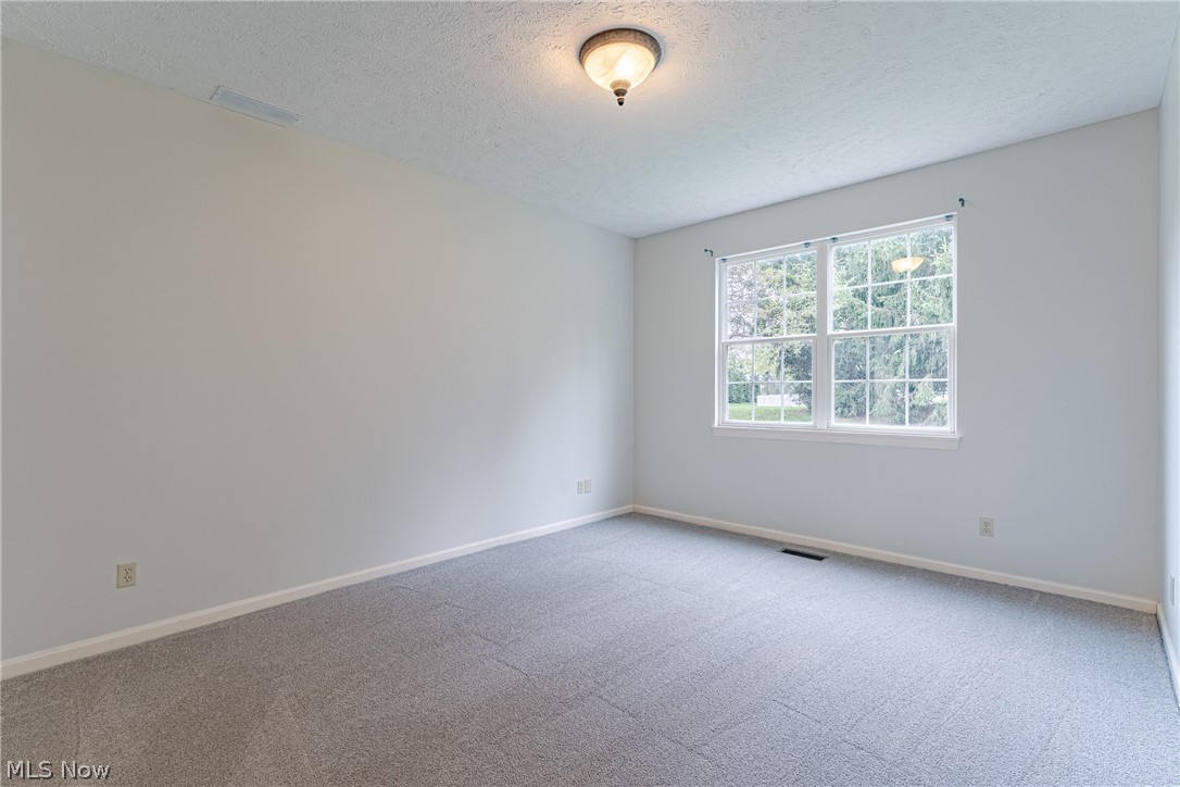 8757 Roberts Court Olmsted Falls OH 44138