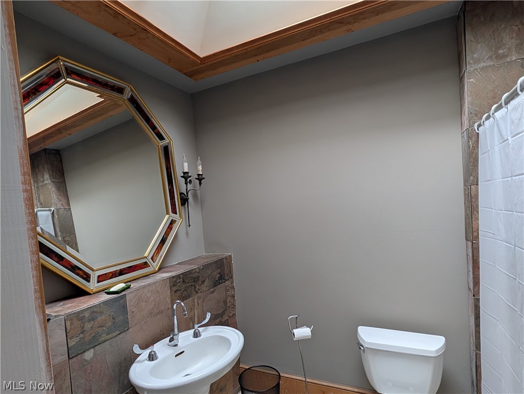 1356 W 112th Street Cleveland OH 44102