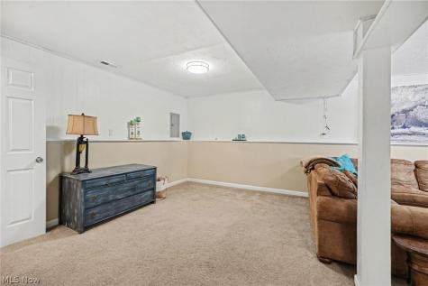 3671 Windjammer Cove Aurora OH 44202