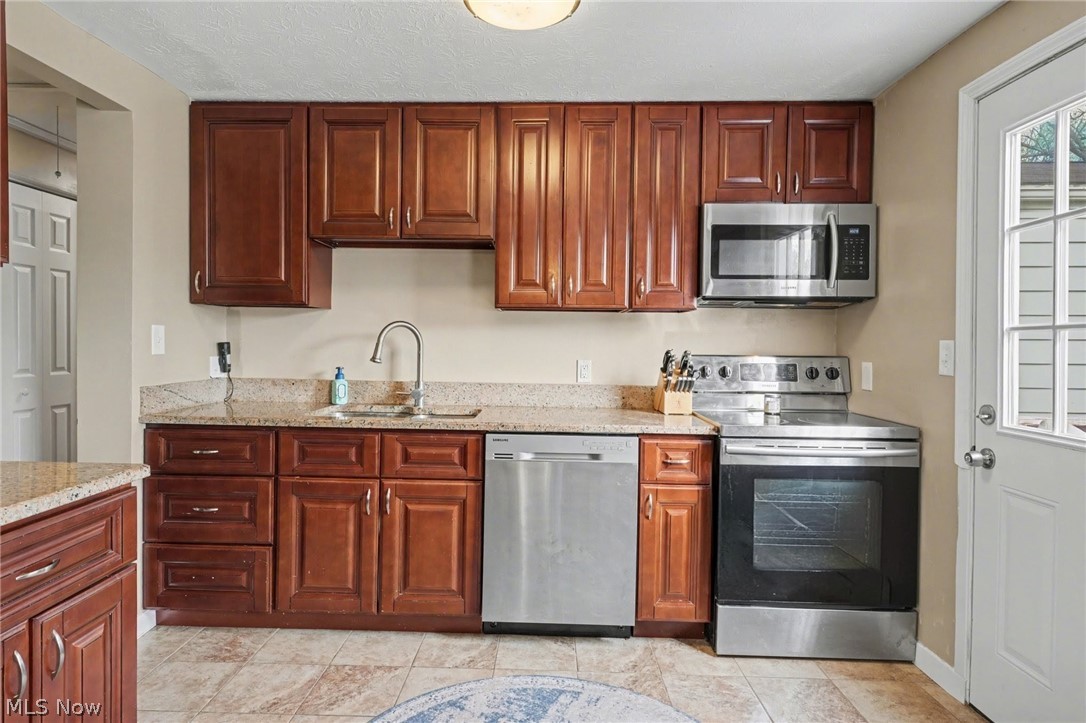 3671 Windjammer Cove Aurora OH 44202