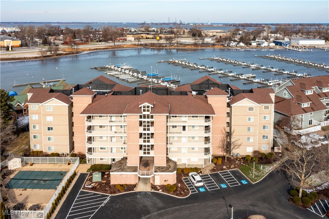 32 Marina Point Drive Sandusky OH 44870