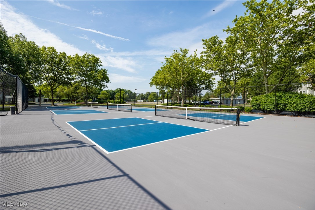 32 Marina Point Drive Sandusky OH 44870