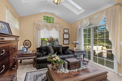 514 Vintage Point Avon Lake OH 44012