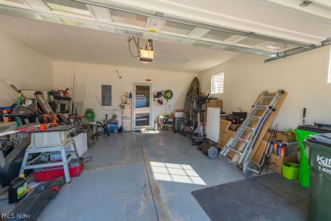 514 Vintage Point Avon Lake OH 44012