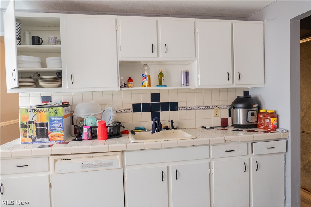 4510 Granada Boulevard Warrensville Heights OH 44128