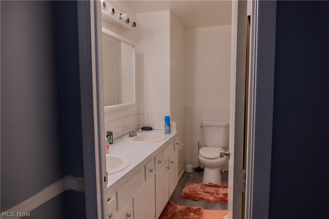 4510 Granada Boulevard Warrensville Heights OH 44128