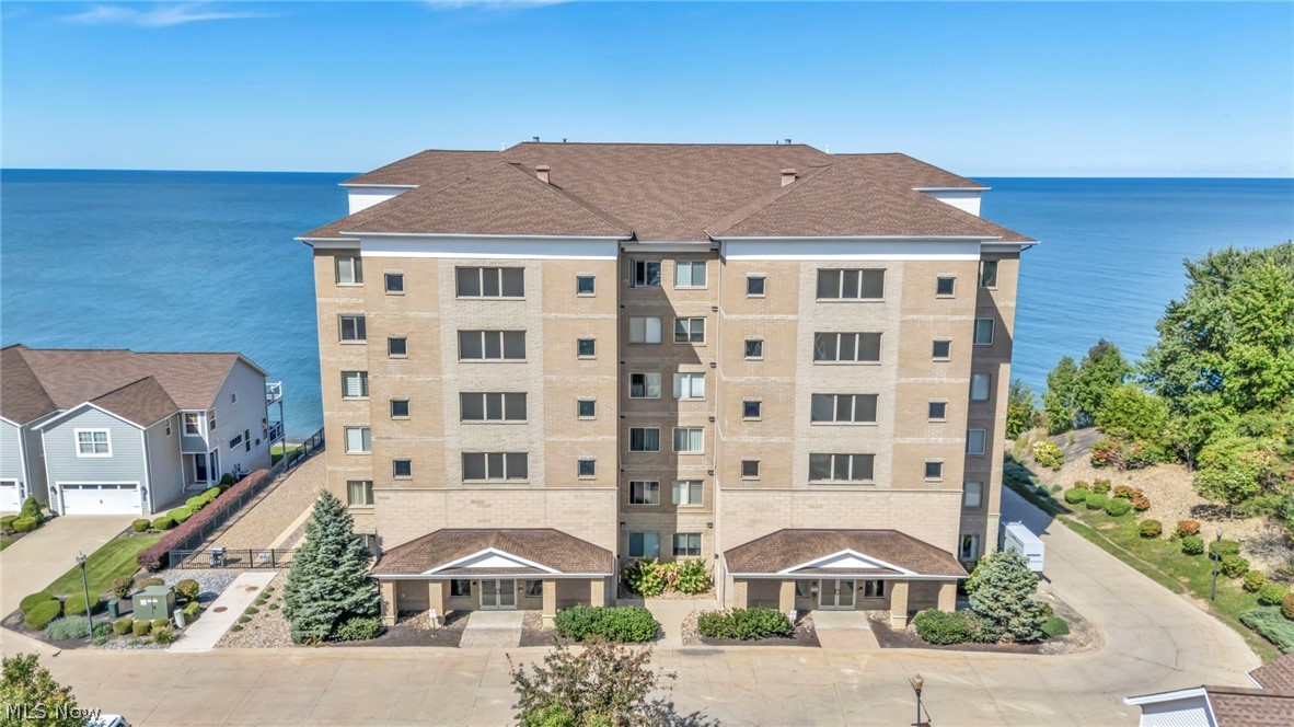 9523 Larimar Drive Willowick OH 44095