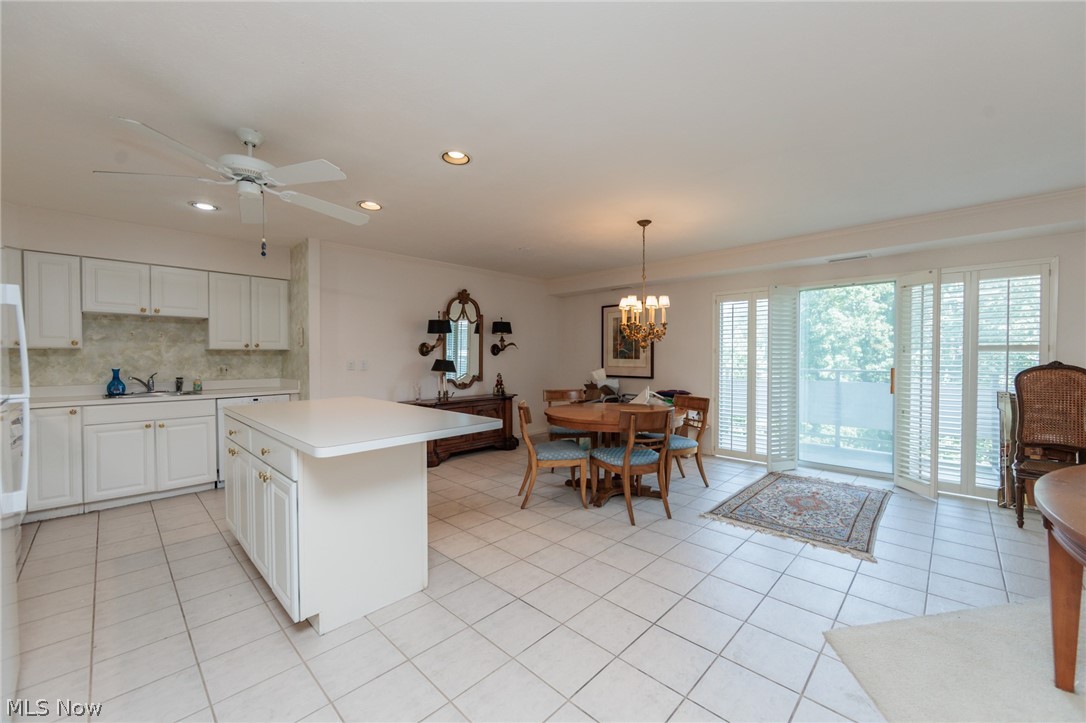 2112 Acacia Park Drive Lyndhurst OH 44124