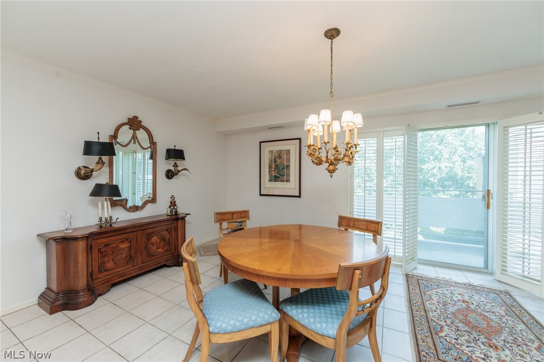 2112 Acacia Park Drive Lyndhurst OH 44124