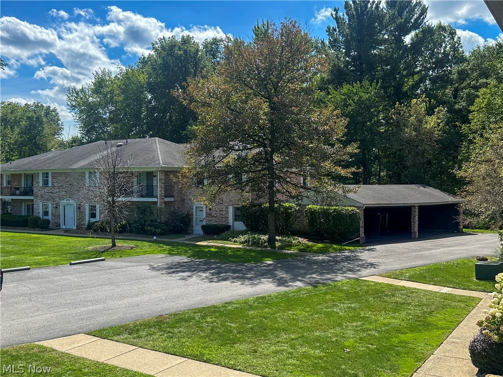 399 Quarry Lane Warren OH 44484